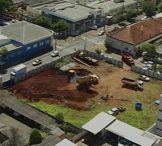 Obras movimentam terreno do Centro Empresarial ACIA