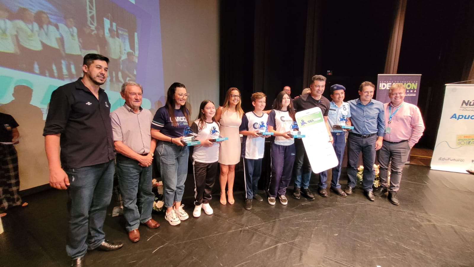 Conecta Apucarana Celebra Vitória de Alunos no Ideathon Paraná 2023
