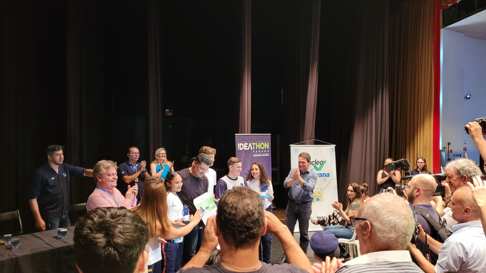 Conecta Apucarana Celebra Vitória de Alunos no Ideathon Paraná 2023