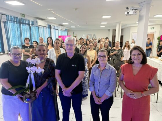ACIA realiza café especial em homenagem ao Dia da Mulher
