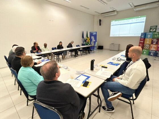 Fórum Desenvolve Apucarana debate ações estratégicas para educação, economia e sustentabilidade